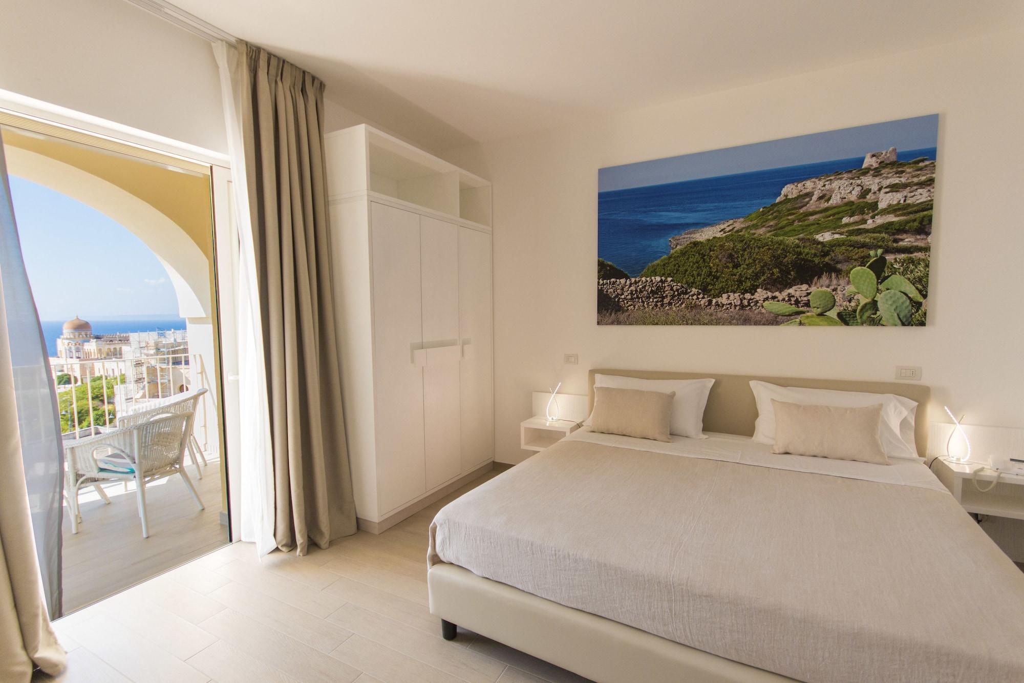 Est Hotel Santa Cesarea Terme Exterior photo