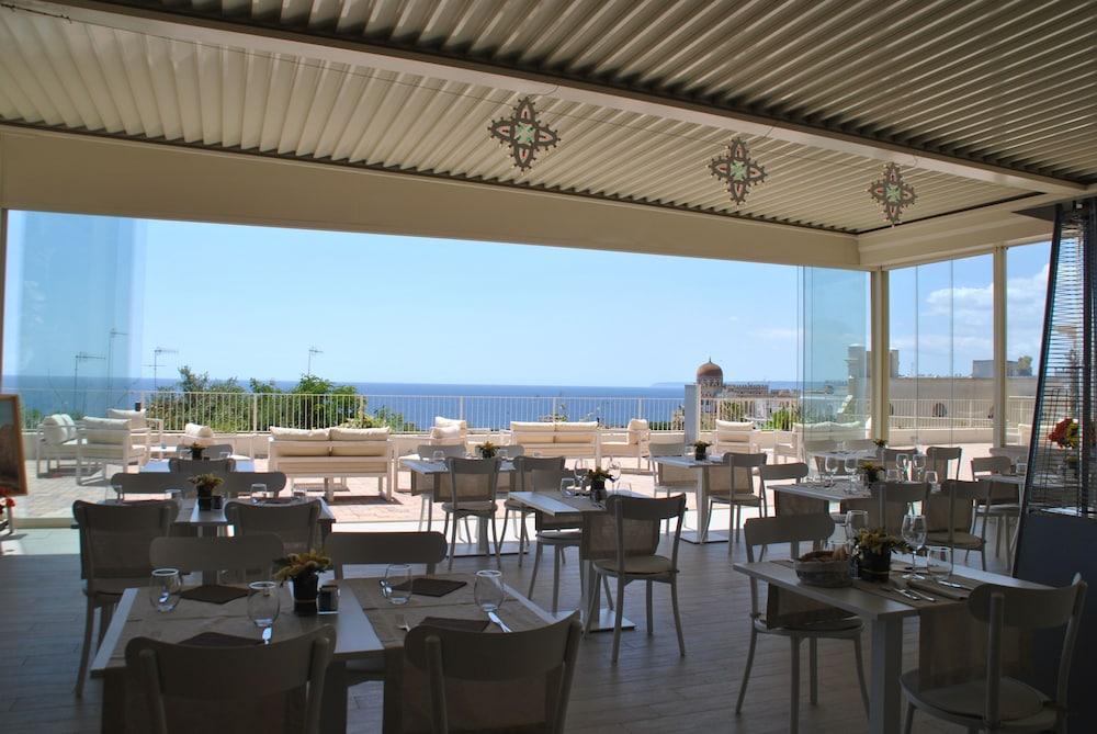 Est Hotel Santa Cesarea Terme Exterior photo