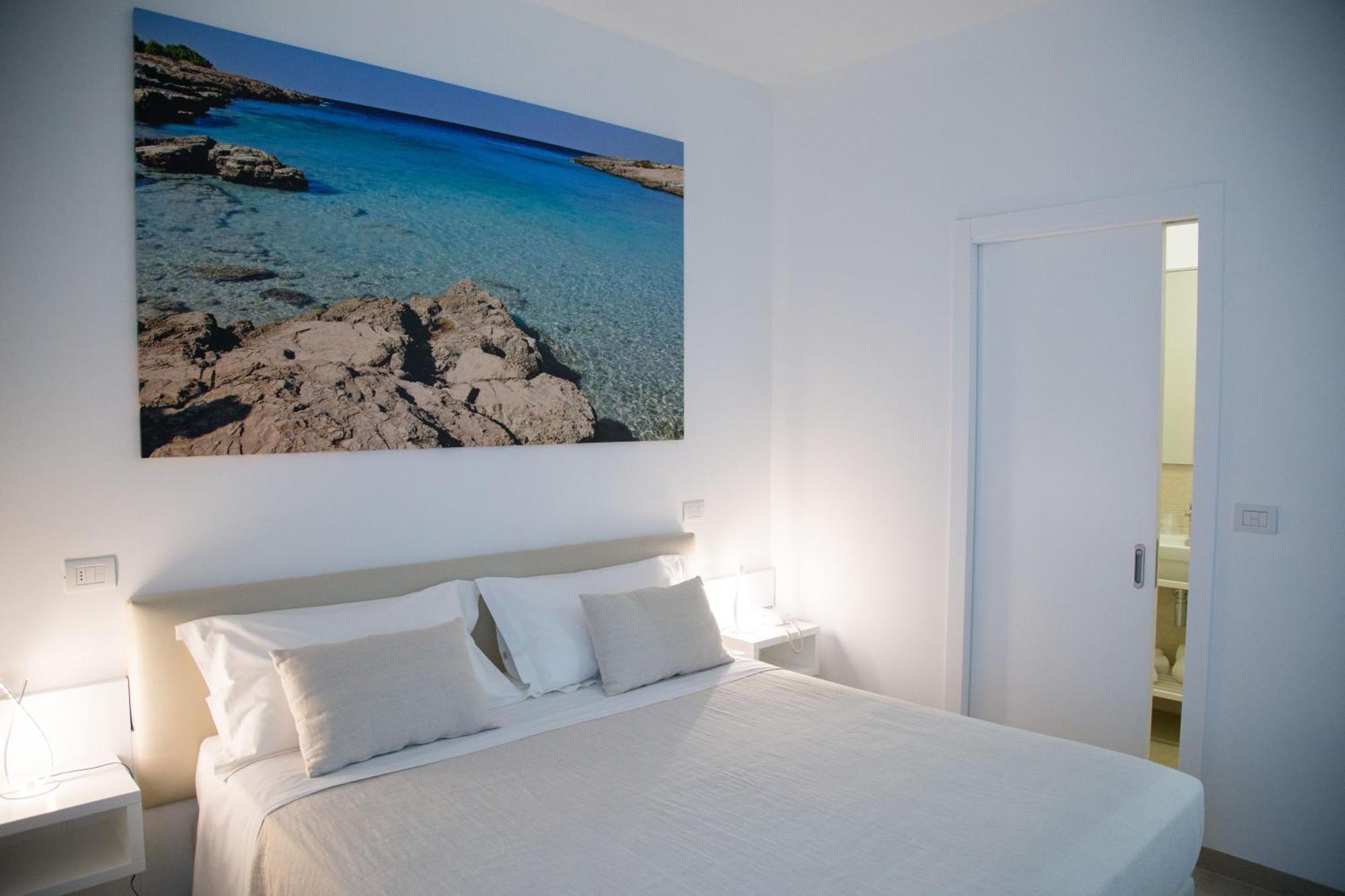 Est Hotel Santa Cesarea Terme Exterior photo