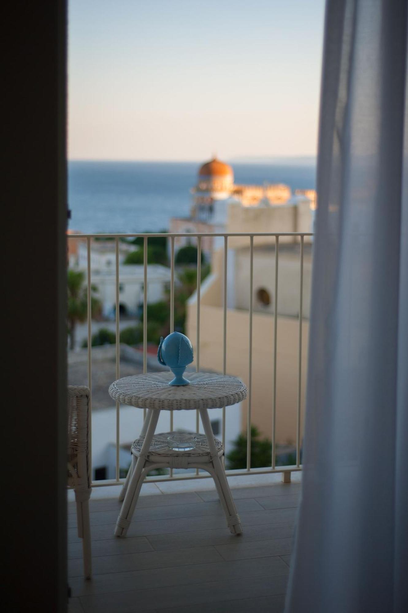 Est Hotel Santa Cesarea Terme Exterior photo