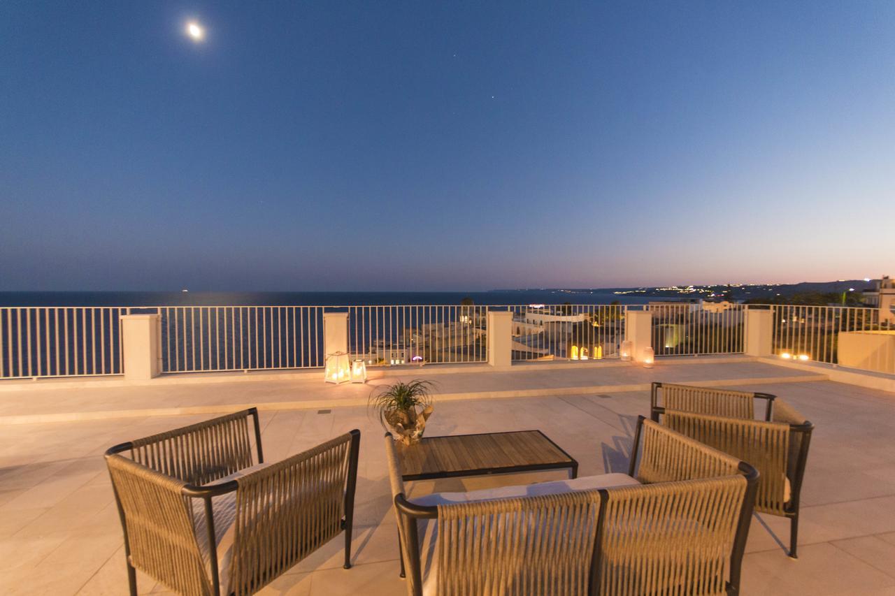 Est Hotel Santa Cesarea Terme Exterior photo